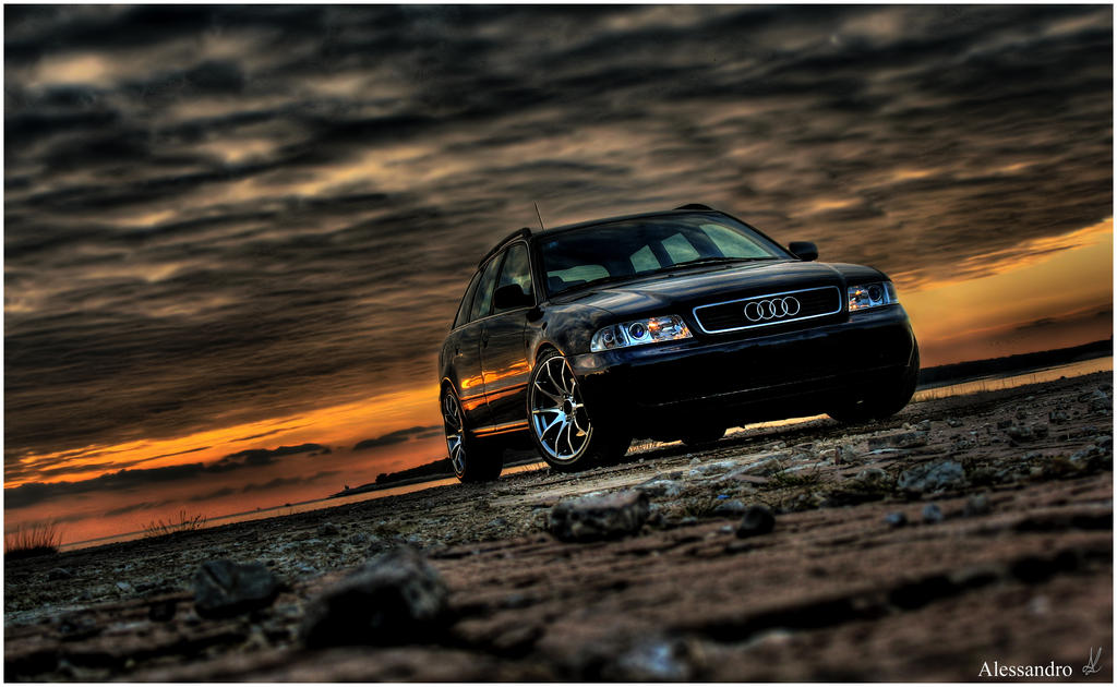 Audi_A4_Avant___08___HDR_by_Dis86.jpg