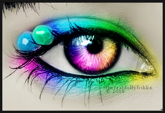 http://fc09.deviantart.net/fs45/f/2009/153/7/2/Rainbow_eye_by_ThErEaLDoLLyFrikka.png