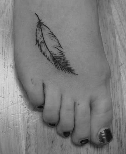 Foot Feather Tattoo Picture 1