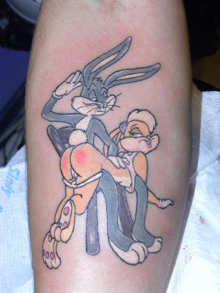 bugs_bunny_tattoo_by_kiddotattoo-d4k3tr6
