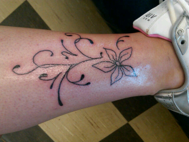 Heidis flower | Flower Tattoo