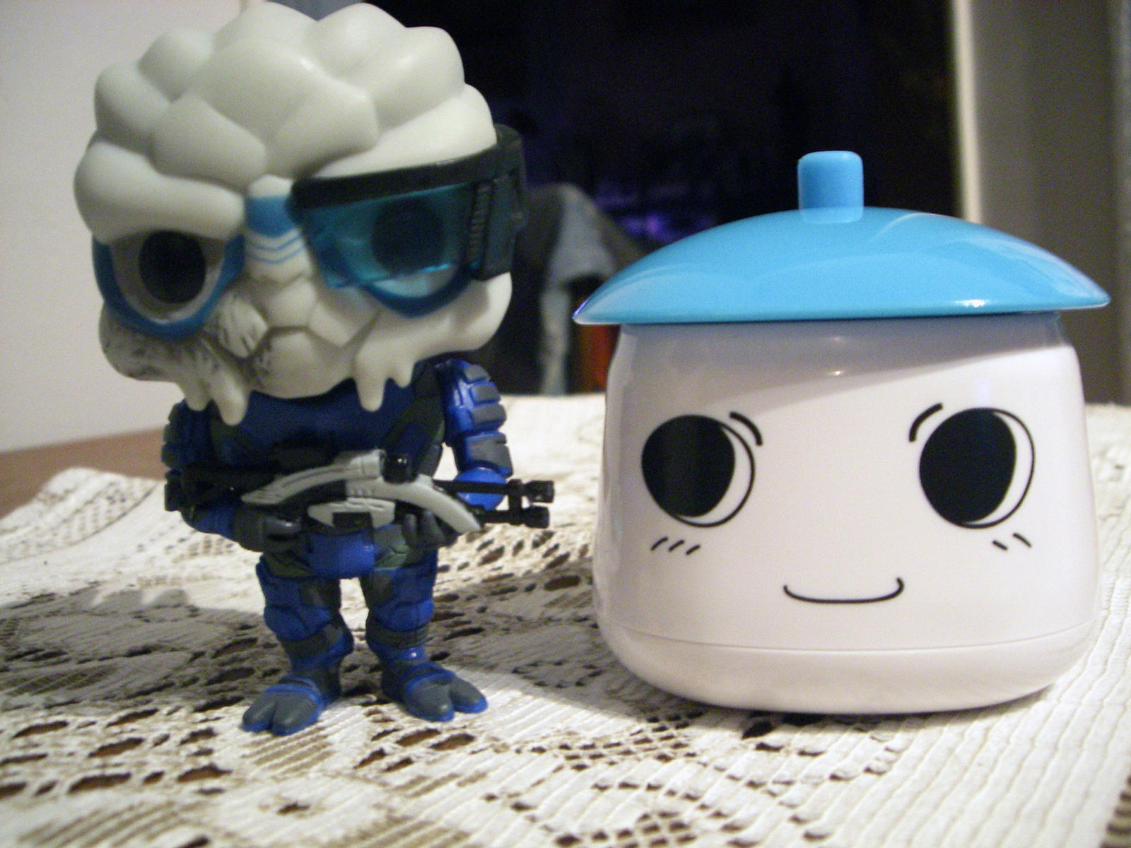 garrus_and_his_new_cute_friend_by_gentle